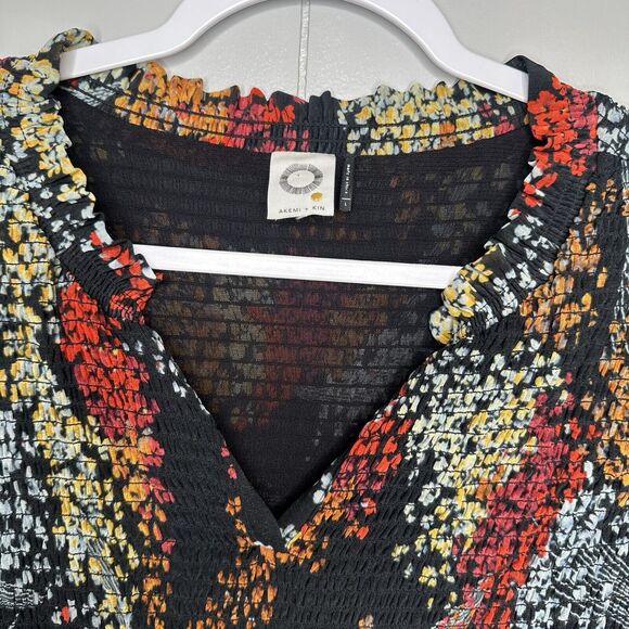 Anthropologie Akemi + Kin Adria Smocked Floral Blouse Size Large Black Splitneck - Picture 4 of 14